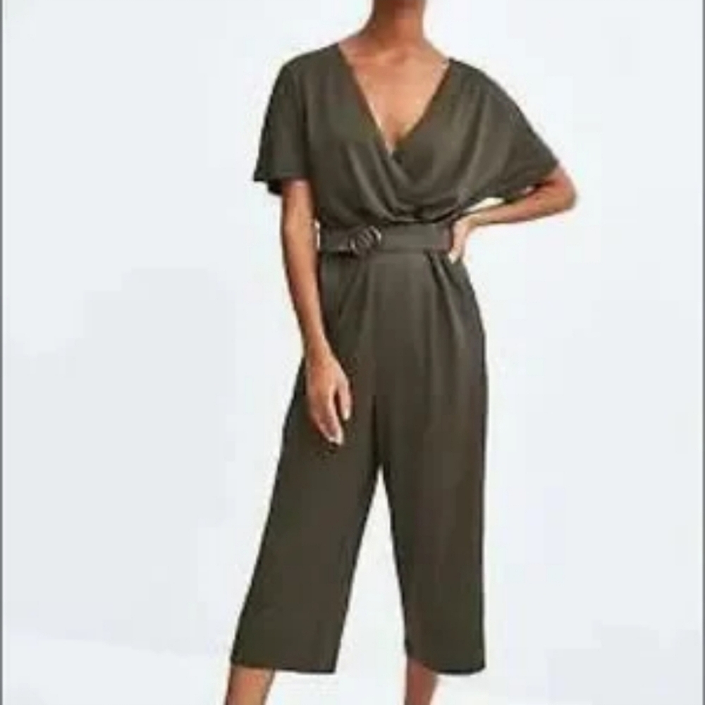 Zara Khaki Green Belted Wrap Jumpsuit Wide Leg Utility Casual Size Small
